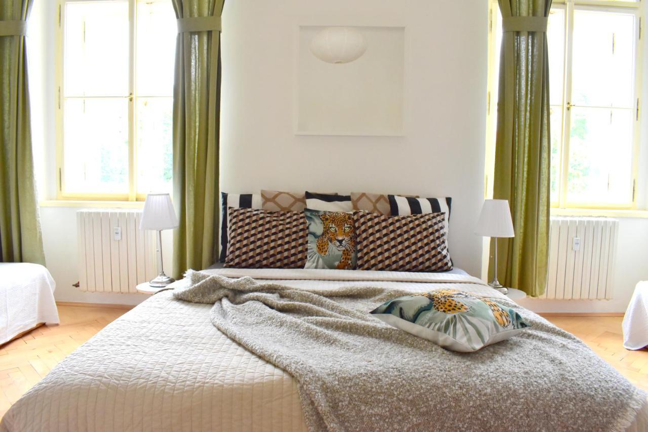 Wellness Apartments Florenc Praag Buitenkant foto
