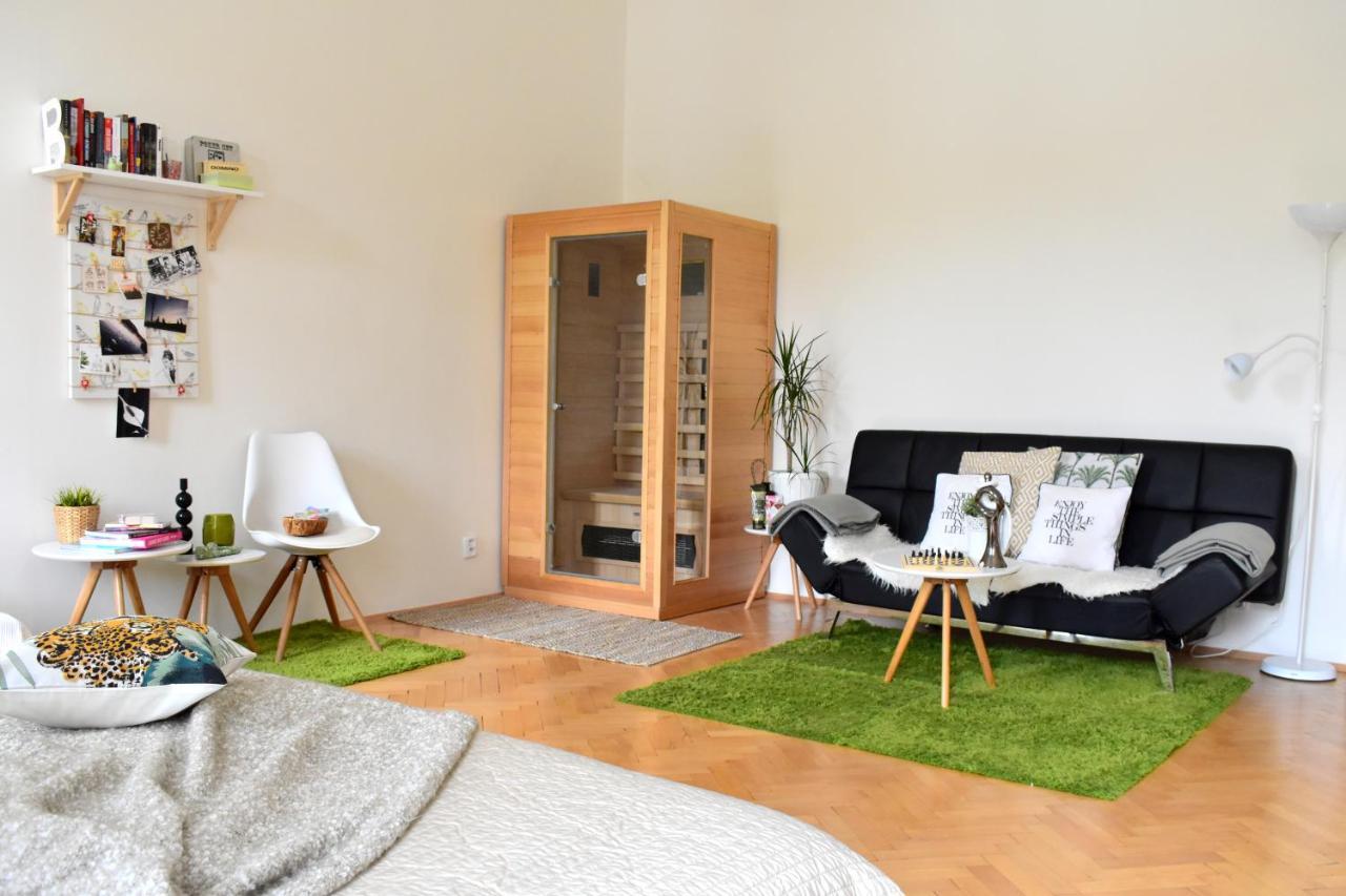 Wellness Apartments Florenc Praag Buitenkant foto