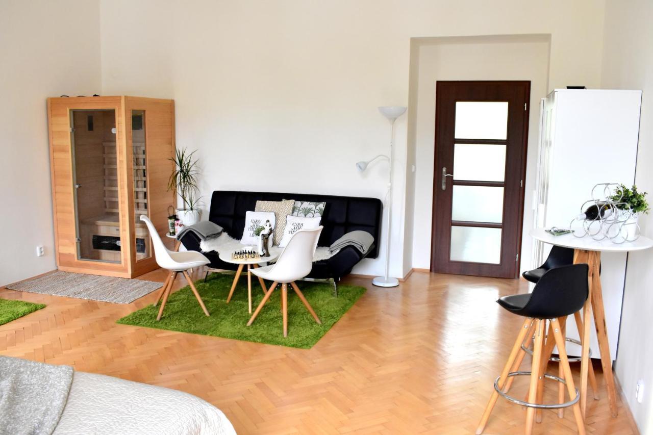 Wellness Apartments Florenc Praag Buitenkant foto