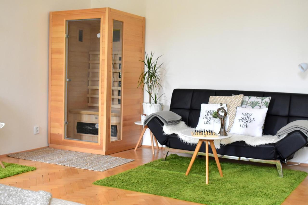 Wellness Apartments Florenc Praag Buitenkant foto