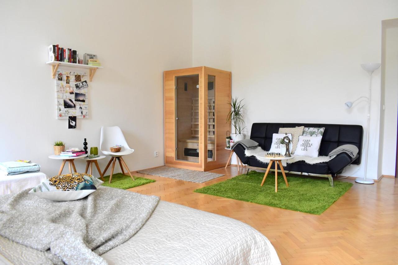 Wellness Apartments Florenc Praag Buitenkant foto