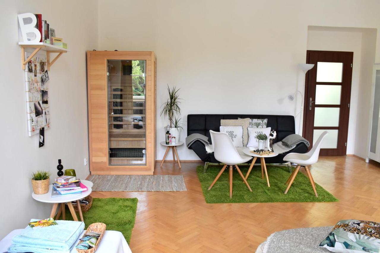 Wellness Apartments Florenc Praag Buitenkant foto