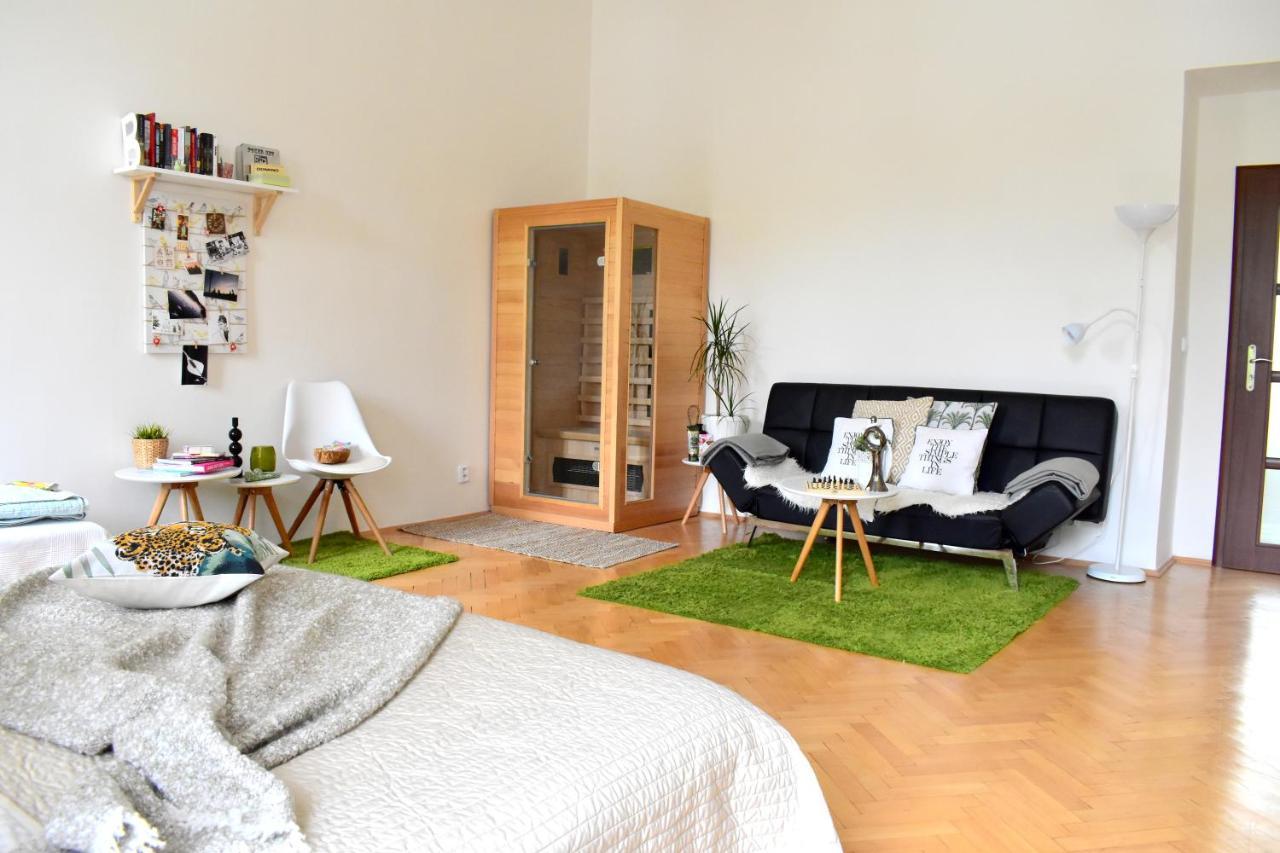 Wellness Apartments Florenc Praag Buitenkant foto