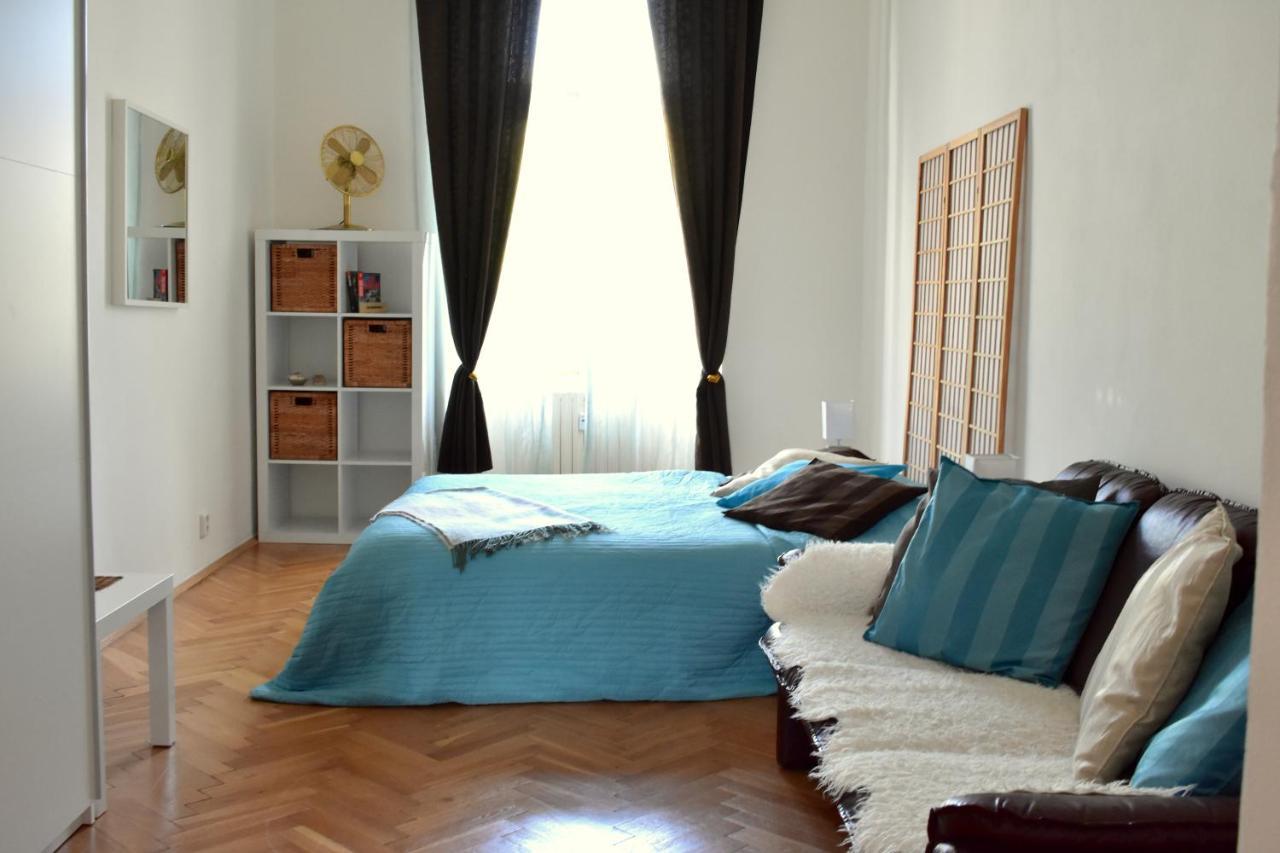 Wellness Apartments Florenc Praag Buitenkant foto
