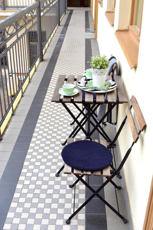 Wellness Apartments Florenc Praag Buitenkant foto